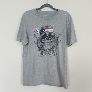 Converse Short Sleeve Gray T-Shirt with Americana Skull and Guitars (Size S)